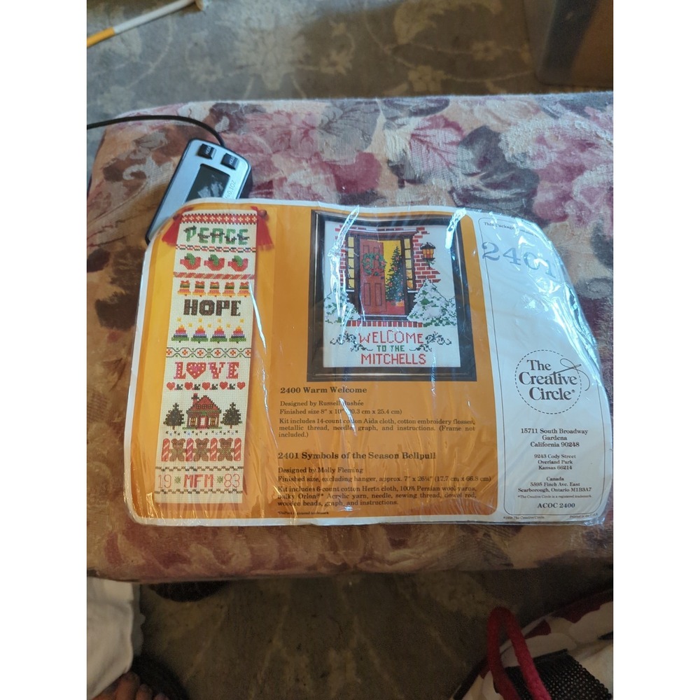 Vintage The Creative Circle Cross Stitch Kit 2401 Symbol of the Season Bellpull